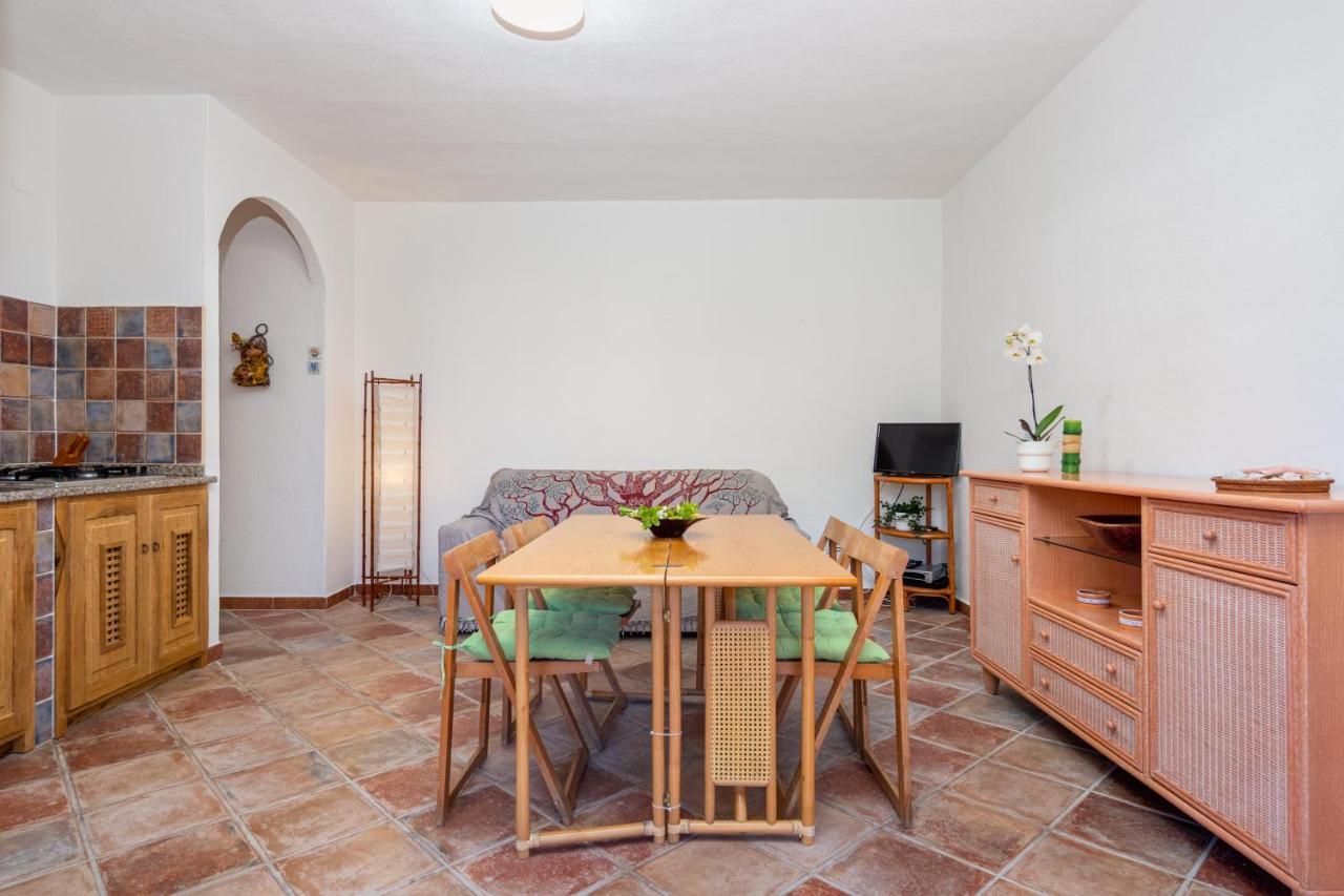 Holiday House Li Piri San Teodoro  Luaran gambar