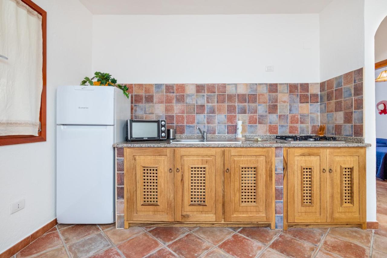 Holiday House Li Piri San Teodoro  Luaran gambar