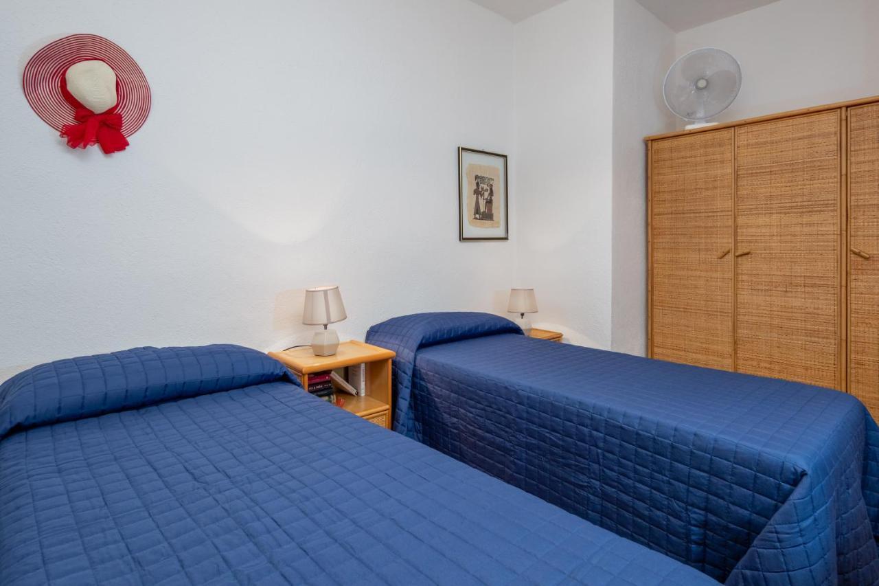 Holiday House Li Piri San Teodoro  Luaran gambar