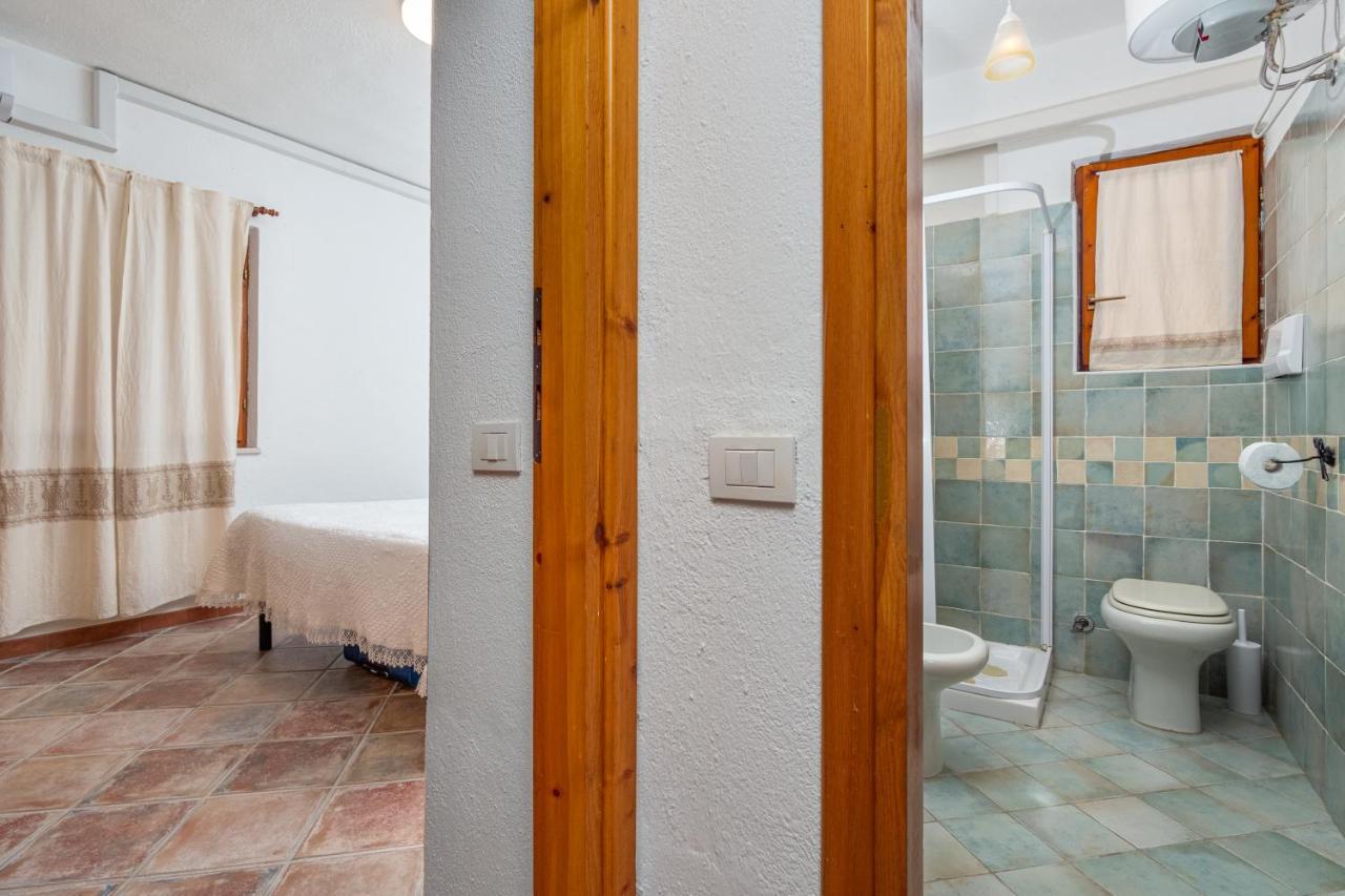 Holiday House Li Piri San Teodoro  Luaran gambar