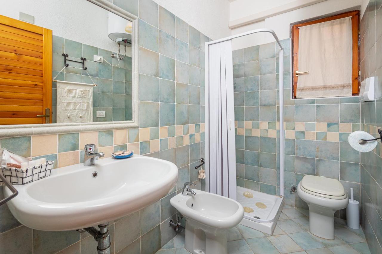 Holiday House Li Piri San Teodoro  Luaran gambar