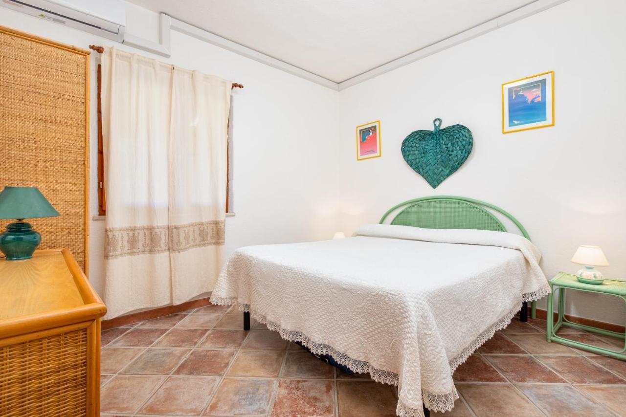 Holiday House Li Piri San Teodoro  Luaran gambar